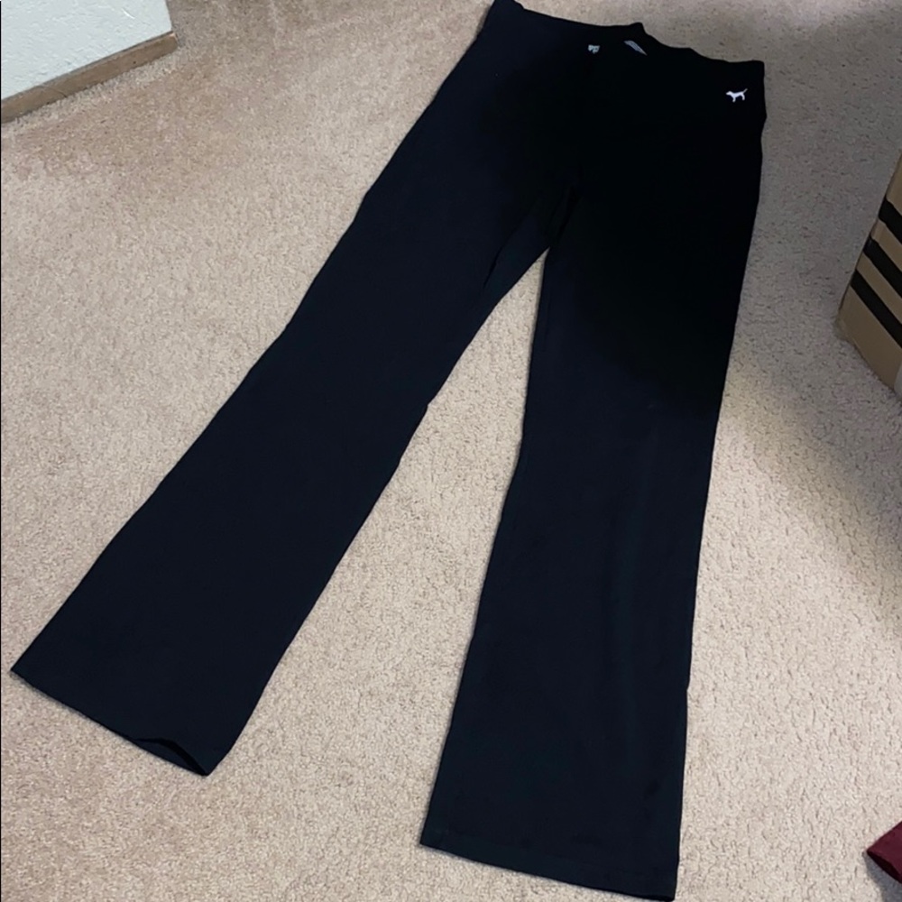 Victoria’s Secret Yoga Pants